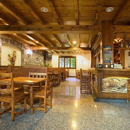 ברוטו Hotel Latre מראה חיצוני תמונה