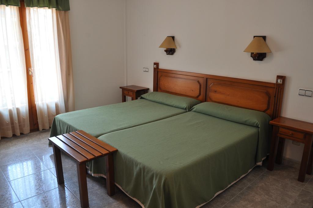 ברוטו Hotel Latre חדר תמונה
